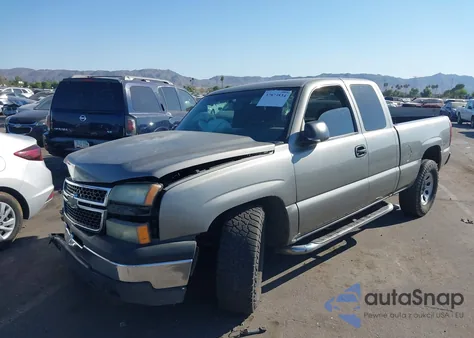 2007 Chevrolet Silverado 1500 Classic Work Truck из США, поврежденный, VIN 1GCEC19VX7Z174634